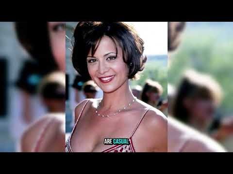 Catherine Bell's G-Strlng Bikini Is Turning Heads