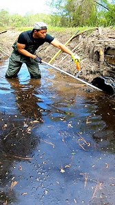 1.3M views · 7K reactions | Beaver Dam At The Mouth Of The Culvert! || Beaver Dam Removal! #beaverdamremoval #beaverdam #beaverdamcreek #damremoval #culvert #beavers #dam #drain #draining #water #nature #unclogging #creek #terrellspivey #viralreels #viralvideo #reels #fypシ゚ #foryoupageシ #fypシ #fbreels #viralFBvideo #FBVIDEO #viralfbreels #reelsviralfb #fbreelsfypシ゚viral #fb | Terrell Spivey | Facebook