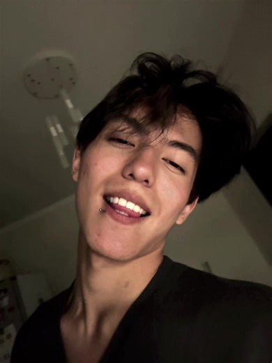 gambol_0.0 (@gambol_0.0)’s videos with original sound - audsbyken 🎧