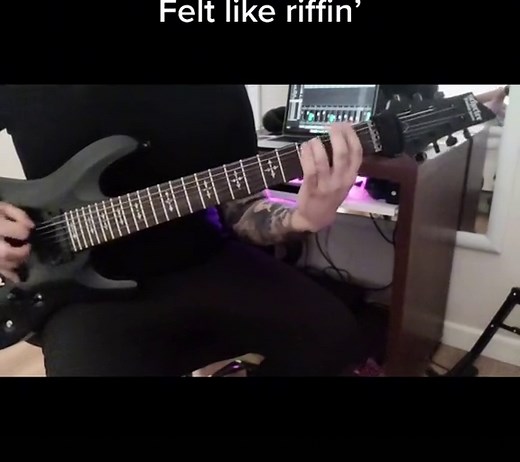 #guitar #metal #droptuning #7string #7stringguitar #riff #guitarriff #heavyriff #schecter #dropa #homestudio