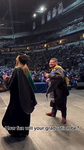 577K views · 14K reactions | The crowd of over 15,000 people at Fresno State's Chicano/Latino Commencement Celebration cheered and danced as the live band played Chicano/Latino music. MORE: https://bit.ly/3yoym9P (Video: Regulator_6) | FOX26 | Facebook