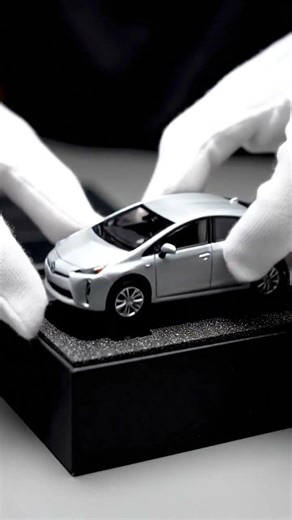 Mini Toyota Prius Unboxing – Ultra-Realistic Model #diecast #toys #automobile