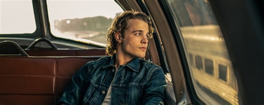 Max McNown Explores Heartbreak, Healing, and the Beauty of Self-Discovery on Powerful Album 'Night Diving (The Cost of Growing Up)'