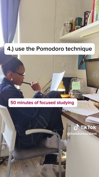 The Vitamin B Complex 50 from @Solgar is my secret to staying sharp during study sessions! 💊💡 Exam season is here, and my routine is all about staying focused. Using the Pomodoro technique, 3-2-1 method, and active recall makes those study hours fly by. Let’s ace those exams together! 💪📚 #solgargoldstandard #solgarrsa #ad