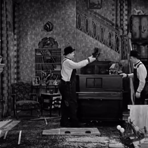 Laurel and Hardy in ‘Hollywood Party’ (1934) | Classic Comedy