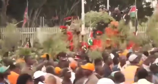 35K views · 847 reactions | The Military and Police were caught offguard! They've never witnessed such passion and people's power in grief. President William Ruto, Former President Uhuru Kenyatta, CDF and dignitaries had to retreat back to the VIP Pavillion. The organized military Salute of honour at the Airport had to be abandoned as Kenyans were allover the redcarpet giving their own leaves salutes to a man they loved beyond love. | Channel 7 News | Facebook