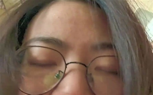 华为pocket 2第一批受害者出现了，看不全屏幕上的字了，不管是普通视频还是直播，看得我好难受啊啊啊啊啊 pocket2 日常唠嗑