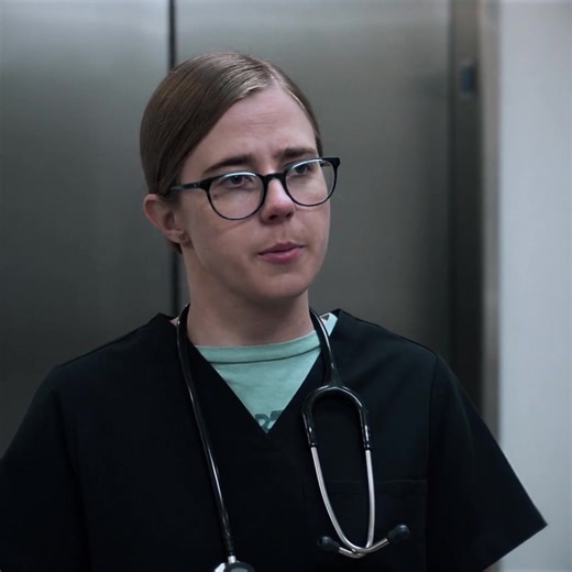 ellis please the kids miss you come home cc: ebontics (modified by me a bit) #thepitt #thepittedit #parkerellis #parkerellisedit #fyp the pitt dr ellis mel king mellis my moon my man edit after effects take it slow take it easy on me