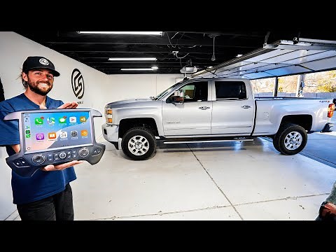 Installing a HUGE Apple CarPlay Head Unit! (2014-2018 Chevrolet Silverado/GMC Sierra)