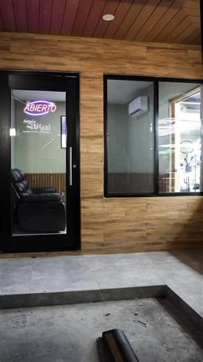 Gracias Barber Studio Ritual por dejarnos ser parte de este inicio para su barbería 💈 PubliCarr Roberto Martinez C les deseamos todo el éxito del mundo! 🌎 | David Rivera