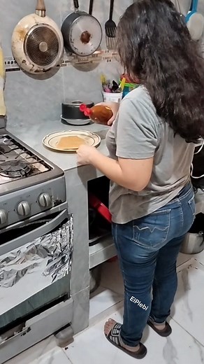 Chicharrones en salsa #reels #elplebi #laplebi | El plebi