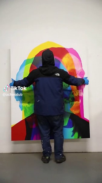 Irish Artist Creates Stunning Spray Paint Art