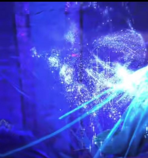 Famous elsa #frozen #elsa #queen #beauty #fyp #foryoupage