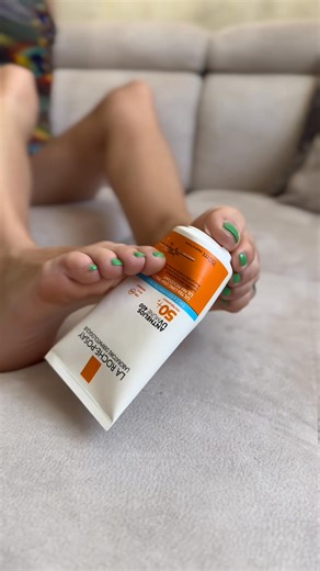 Gde god da putujemo, sunce uvek ide sa nama ☀️ Koji su to “MUST HAVE... | Marko Dejana