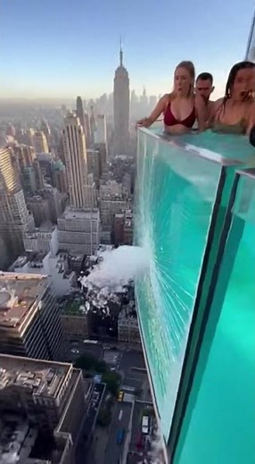 Unbelievable Rooftop Pool Moment Caught on Camera