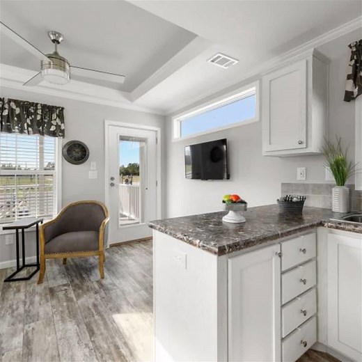 New 500 Square Feet Tiny House In Waterfront Community - Park Model for Sale in Crescent City, Florida - Tiny House Listings