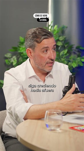 "Una estación de metro con casas al rededor es absurdo"