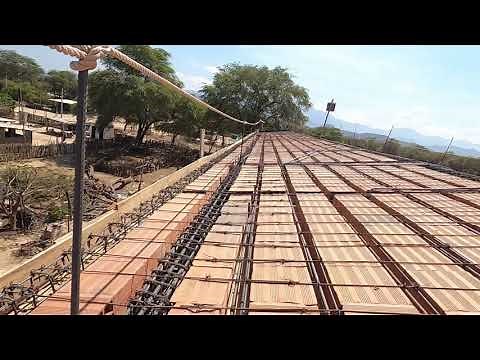 Proceso Constructivo de Techo a dos aguas (Losa aligerada)