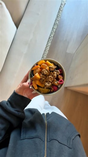 @lexiempritchard locking in with intention. @NeuroGum keeps me focused — and it’s 40% off for Prime Day! #greatestlockin #neurogum | Neuro