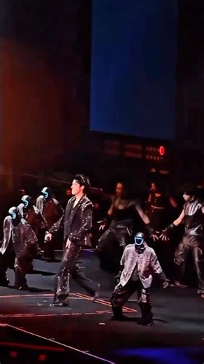 Tesla vs. China: The Robot Dance Battle Everyone is Talking About.