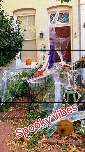 Andres Vergel on TikTok