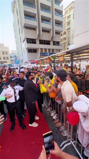 Discover Love in Dubai