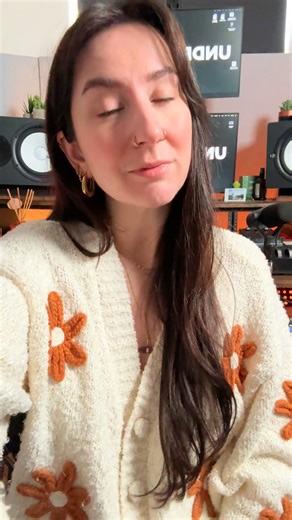 Mixing & Mastering Cheat Sheet Binder If you want to stop second-guessing every move you make, and start getting clarity on what's preventing your music from sounding professional... Then we think you'll love this book. Each page is designed to instantly level up your mixes. It covers EQ, compression, reverb, vocal mixing, workflow, prep, gain staging, plugin suggestions and more. These cheat sheets aren’t paint by number instructions, like “boost this frequency” or “set your attack time to X”..