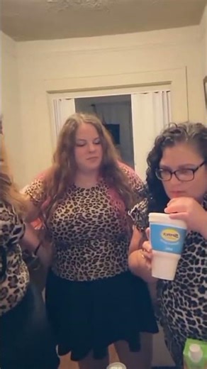 These girls failed at catching spider 😂