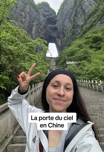 Excusez moi pour la respiration de phacochère à la fin but at least je l’ai fais !! ⛰️ #zhangjiajie #travelchina #travel #china #fyp