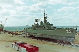 HMAS Swan (DE 50) - Alchetron, The Free Social Encyclopedia