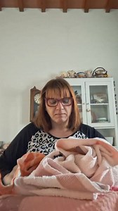 114K views · 2.1K reactions | Che di voi biscottini ha questo cuscino per alleviare la #cervicale ? | Rebecca De Pasquale | Facebook