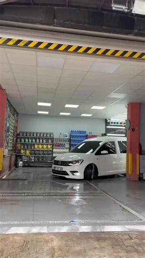 Volkswagen Golf vs. Caddy: A Comprehensive Comparison