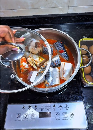 Pepper Stew Recipes: Snail, Pomo, Lamb & Colorful Peppers