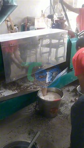 A large oil press that can handle 20 tons of seeds every day. #oilpress #oilpressmachine | oil press & refine machinery