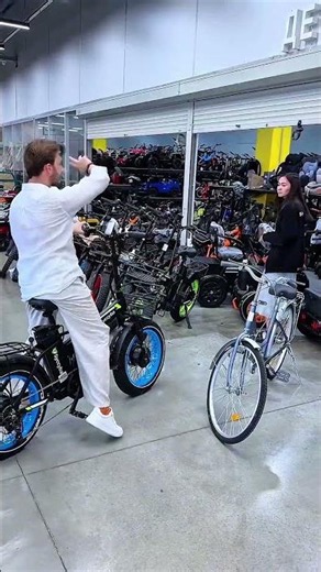 The smartest way to change your bike #shortvideo