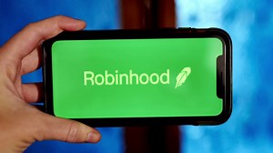 Robinhood hit by data breach exposing emails, names of 7M users
