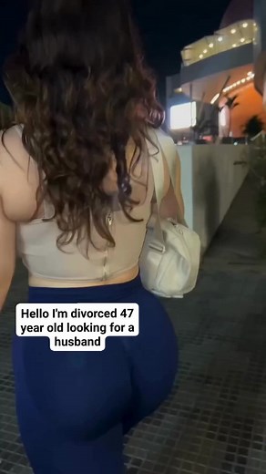 I am Looking for an older guy 😉 #single #divorced #reels #fyp #uk #ukreels #facebookreels #viral #trending | Rich Women Looking For Men
