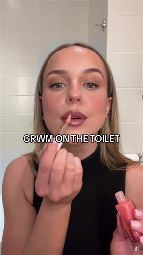 grwm on the toilet 🚽 @Sephora UK @Haus Labs @ONE SIZE BEAUTY @Makeup By Mario @Gisou @rhode skin @Hourglass Cosmetics #makeup #skincare #sephorabelfast