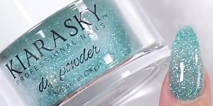 Glitter nails are so much easier with dip nail powder