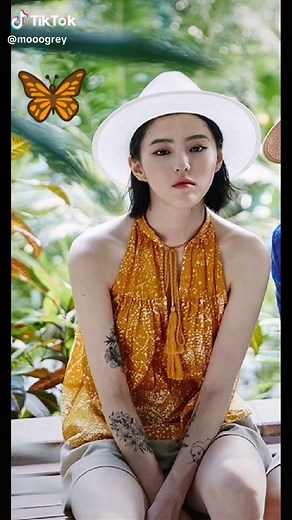 moomoogrey on TikTok