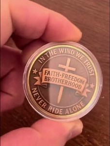 Motorcycle Blessing Coin,God Bless Motorcycle Riders Challenge Coin, Guardian AngelReligious Pocket Token, Ride Free Ride Safe Keepsake Gift for Bikers and Riders (5PCS)