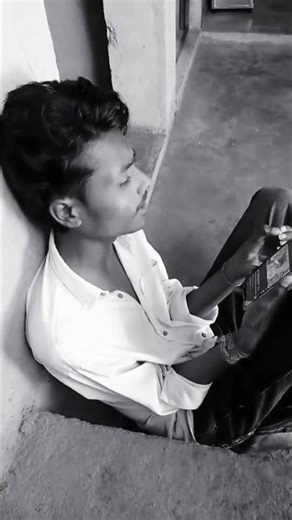 kesi Lgi Meri Voice 🎤🎧 Sanso Ki Mala Pe 🥺🥀❤️‍🩹#voiceeffects #singing #explorepage #shorts