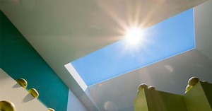 A Nanotech Skylight That Looks Just Like the Sun Shining Overhead