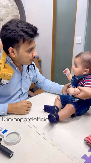 Bow legs is normal in infants and toddlers. As your baby starts walking, their legs should start to straighten out. #drimranpatel | Dr Imran Patel