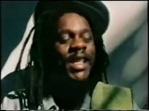 Dennis Brown - interview & solo - 1982 R.I.P Dennis Brown | Dancehall Reggae Videos