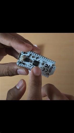 secr0ti on Instagram: "📡 This is the Heltec LoRa 32 — a tiny board that can send data across kilometers, without internet. It comes with an ESP32 chip and a built-in OLED display, perfect for building things like SOS devices, weather stations, or even private chat systems. 🚀 #LoRa #LoRaWAN #ESP32 #ESP32Projects #OLEDDisplay #IoT #IoTProjects #IoTCommunity #IoTLife #TechCreators #RoboticsIndia #MakersIndia #ElectronicsProjects #CodingLife #MakersCommunity #TechReels #EngineeringLi