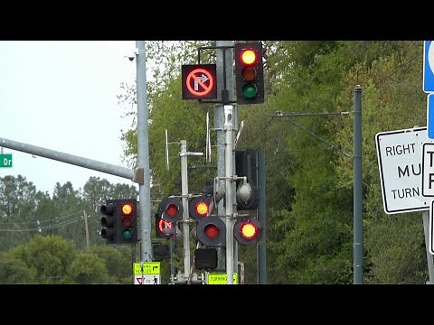 No Turn Arrow Blank Out LED Signals At Railroad Crossings Near Intersections