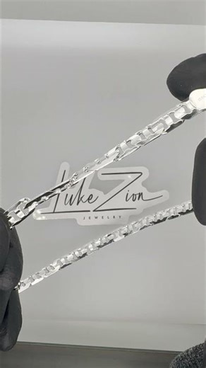 Solid 6mm Master Link Chain | Detailed Lightbox View in Sterling Silver