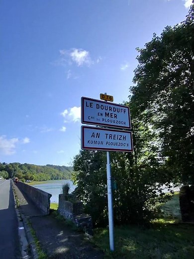 Pont du Dourduff, été 2025, Finistère, FR, by #habarisalam venant de Morlaix