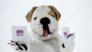 Taco Bell Quesalupa TV Spot, 'Big Game Mack Mack'